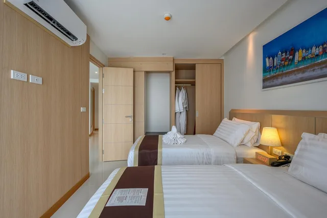 Two Bedroom Suite Pool Access، The Beachfront Hotel Phuket 6/10