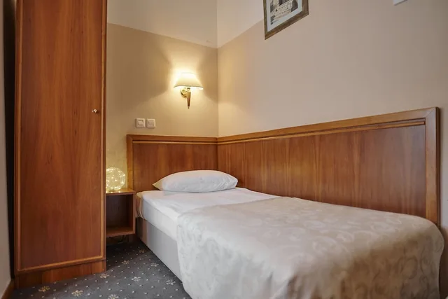 Room, Single, Street View، Hotel Lovran 11/16
