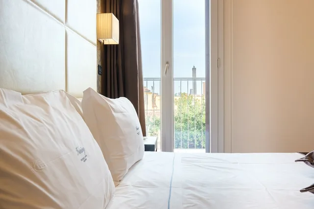 Gold, Twin Beds، Touring Hotel Bologna 2/10