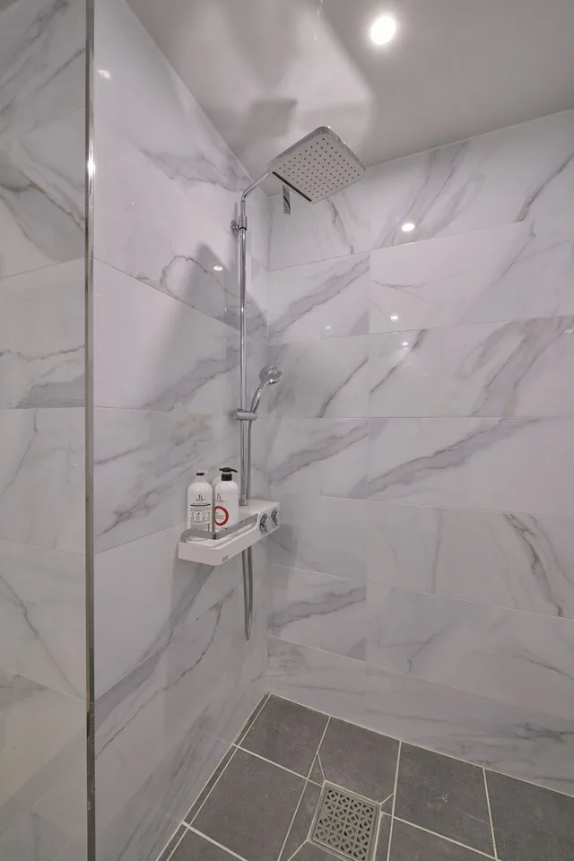 غرفة قياسية بسريرين مزدوجين، Madrid Hotel Gwangju 4/4