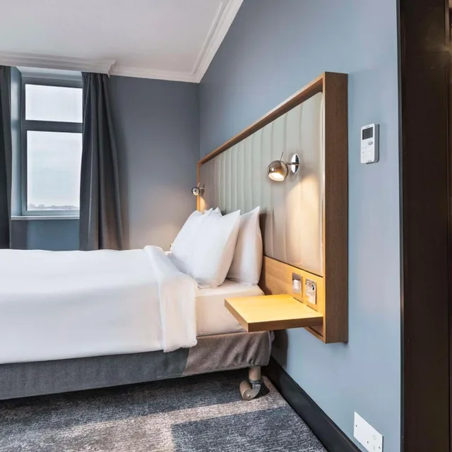 Superior, Parliament View, Radisson Hotel York 8/10