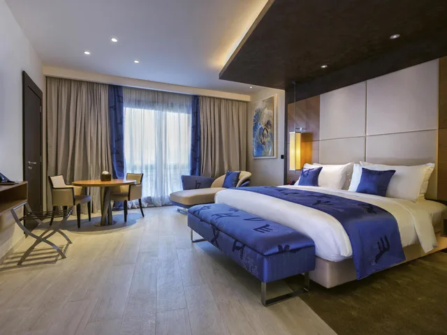غرفة مفردة ديلوكس، Movenpick Hotel du Lac Tunis 1/4