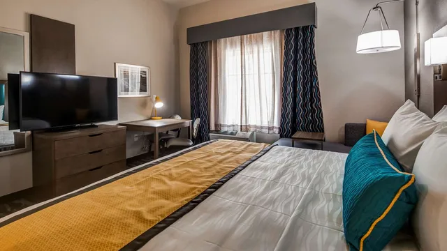 غرفة بسرير كينج بمطبخ صغير لذوي الإعاقة، Executive Residency By Best Western Corpus Christi 5/10