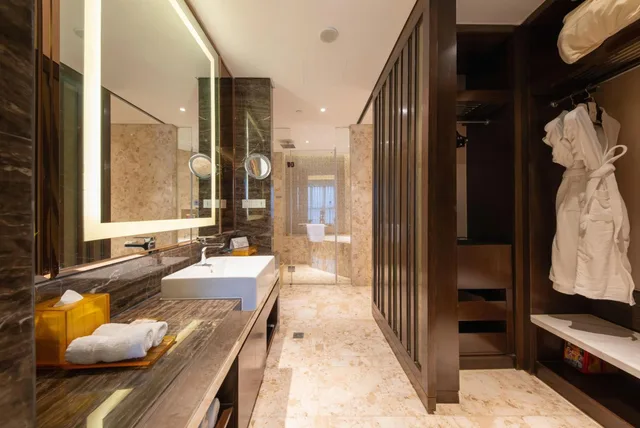 غرفة تنفيذية بسرير كوين بإطلالة على النهر، Yiwu Shangcheng Hotel 4/5