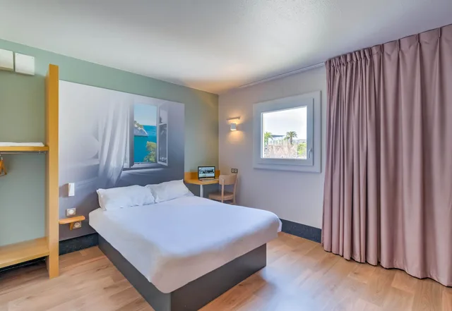 غرفة قياسية رباعية، B&B Hotel Marseille La Valentine 2/3