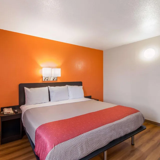 غرفة بسرير كينج، Park Inn by Radisson, Fargo West Acres 7/10
