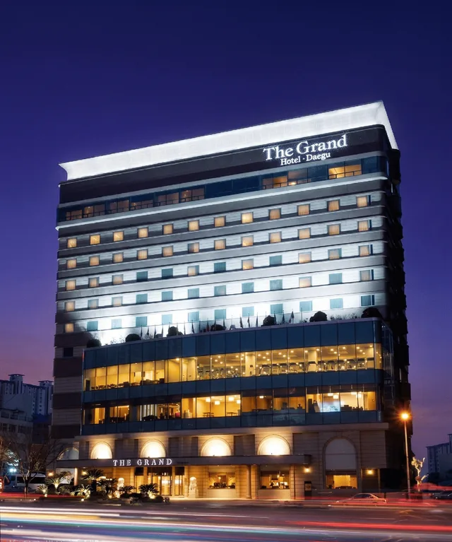 Plus, Deluxe, The Grand Hotel Daegu 2/2