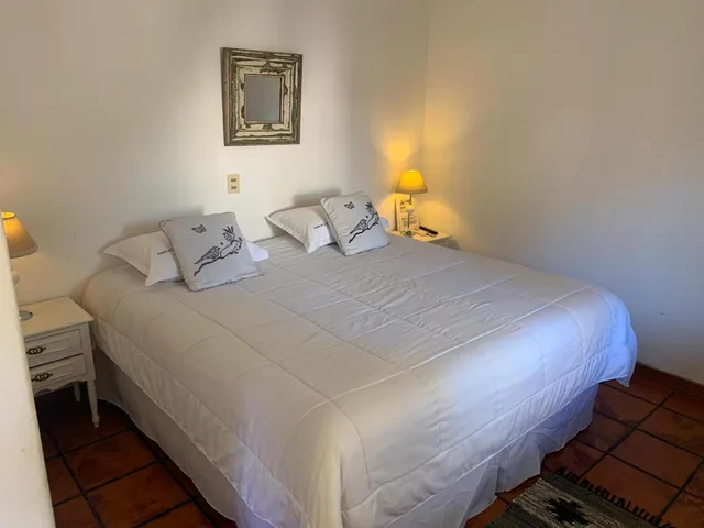 غرفة سوبيريور بسرير كوين، POSADA DE LA FLOR 2/5