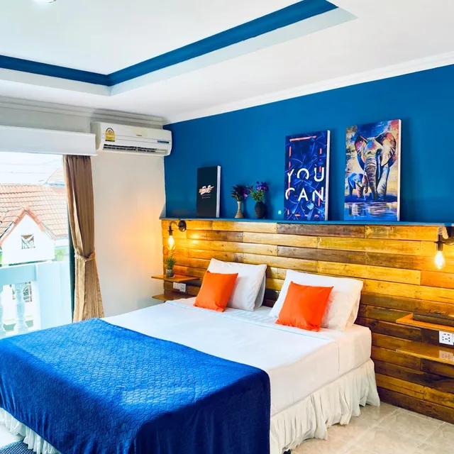 غرفة ديلوكس بسرير مزدوج بشرفة، Baan Paradise Hotel 2/10