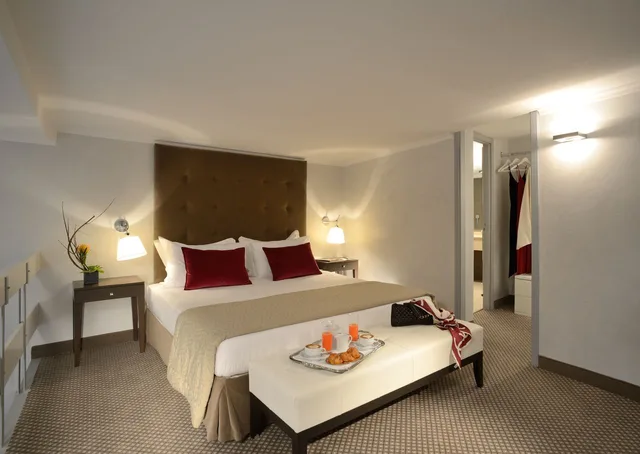 Colonna, Suite, Colonna Palace Hotel 1/2