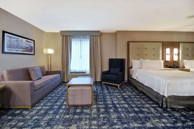 Studio, King Bed, Accessible, Homewood Suites By Hilton Orange New Haven 2/3