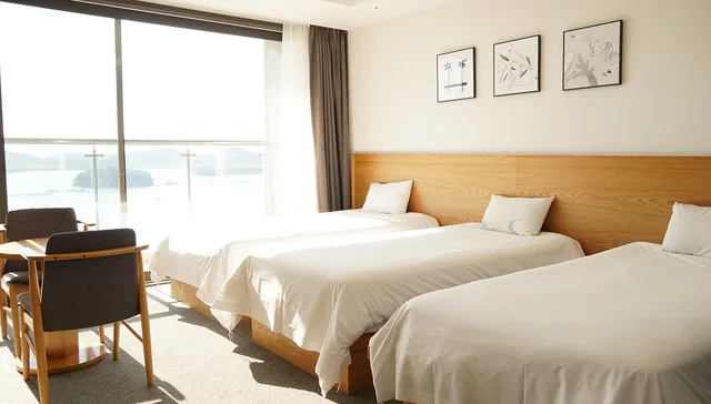 غرفة ثلاثية بثلاثة أسرّة، Ocean Hill Hotel Yeosu 1/1