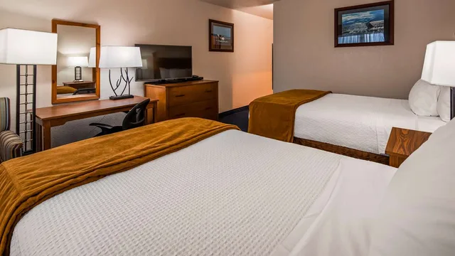 Room, 2 Double Beds, Smoking, Best Western Valdez Harbor Inn 1/2