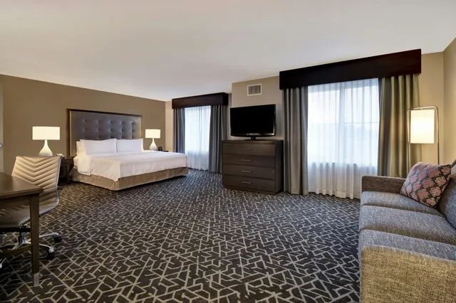استوديو بسرير كينج لذوي الإعاقة، Homewood Suites by Hilton Edgewater-NYC Area 1/3