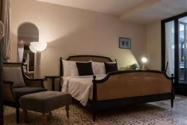 جناح بسرير كينج بشرفة، B House Samui (ex The Scent Hotel) 1/1
