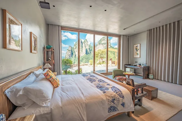 Exclusive, King Bed, Kongjie Valley 1/4