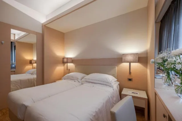 غرفة قياسية بسريرين منفصلين، Ariston Hotel Milan 4/6