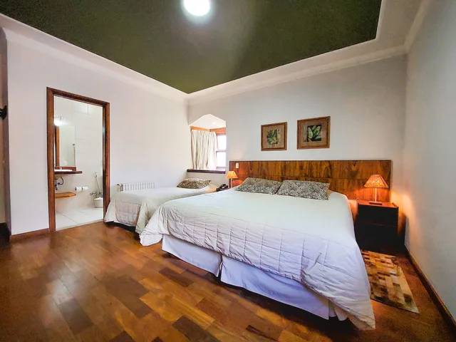 غرفة قياسية ثلاثية بسرير كوين وسرير فردي، Pousada Victoria Villa 6/10