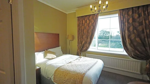 غرفة مفردة، Grovefield House Hotel 6/8