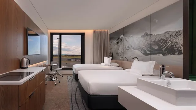 غرفة سوبيريور بسريرين مزدوجين، Novotel Christchurch Airport 7/7