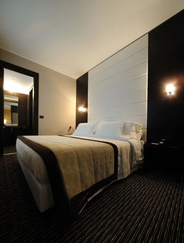 غرفة كلاسيكية مفردة، H2C HOTEL MILANOFIORI 4/4