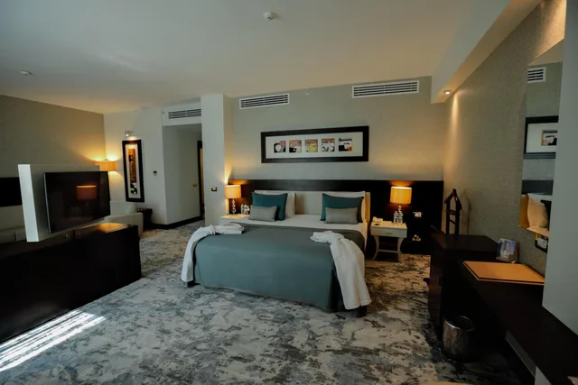 جناح جونيور، Baia Hotel Bursa 3/10