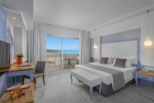 جناح جونيور بإطلالة على البحر، Rodos Palladium Leisure and Wellness 2/9