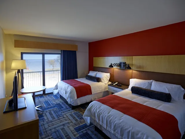 Premium, 2 Queen Beds, Lake View, Balcony, Eddy's Resort 1/1
