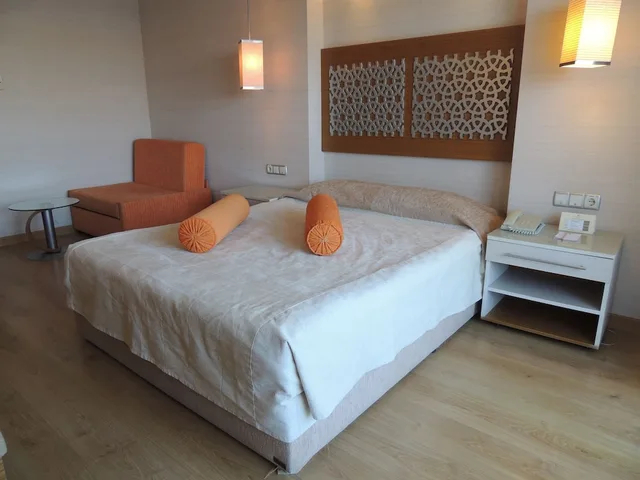Standard, Double Bed, Royal Asarlik Beach Hotel 2/5