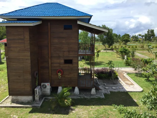 Pelangi Lake Resort and Hotel Belitung، Tanjung Pandan 6/24