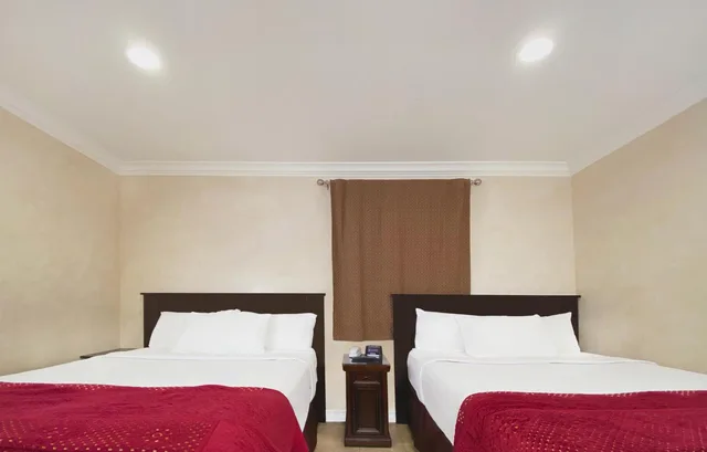 Room, 2 Double Beds, Nite Inn 6/10
