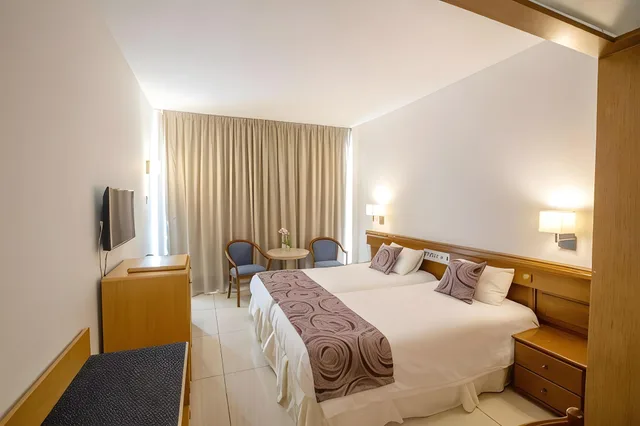 غرفة قياسية بإطلالة على البحر، Tsokkos Beach Hotel 2/2
