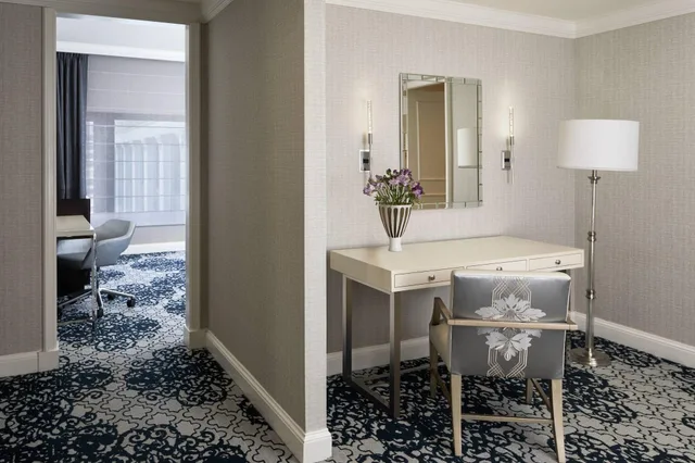 غرفة غراند بسرير مزدوج، The Ritz Carlton San Francisco 2/2