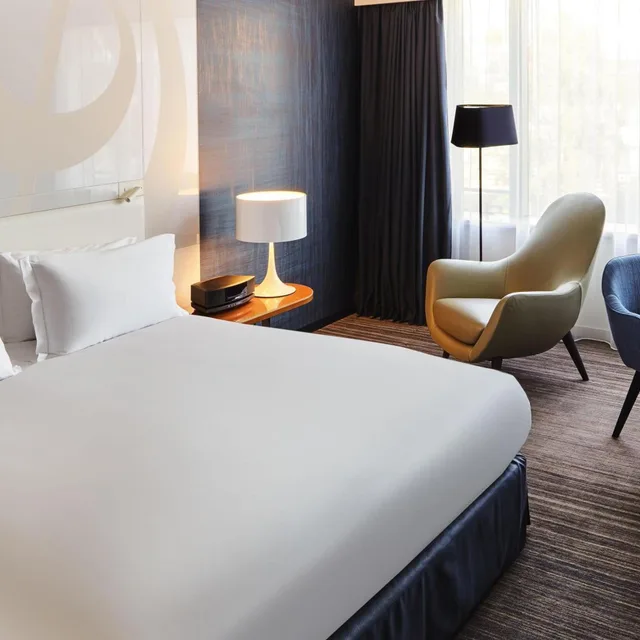 غرفة بسرير كينج في طابق مرتفع، Sofitel Luxembourg Europe 3/10