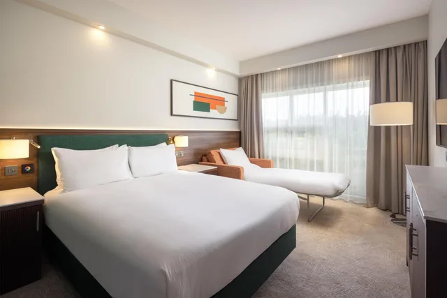 غرفة بسرير مزدوج مع أريكة، Hilton At St Georges Park Burton upon Trent 3/10