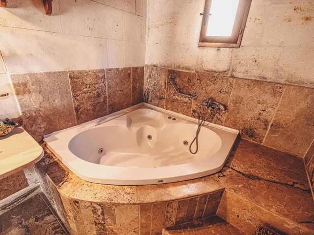 غرفة ديلوكس بسرير مزدوج بجاكوزي، Hanzade Suites 7/8