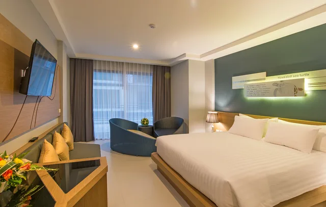 غرفة غراند سوبيريور بسرير كينج، Ava Sea Resort Krabi 1/2