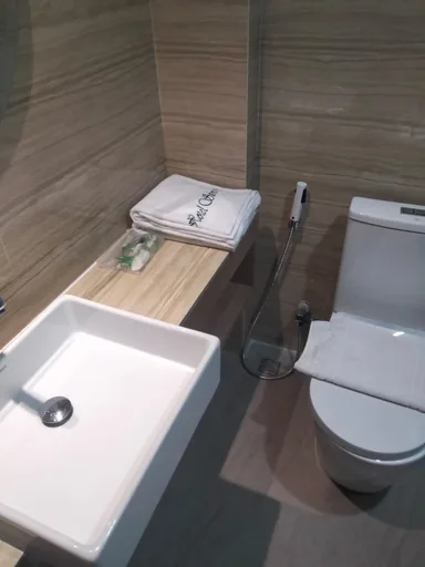 غرفة فاخرة، Sinergi Hotel & Villa 3/4