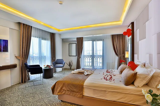 غرفة بسرير مزدوج أو سريرين منفصلين، Grand Sagcanlar Hotel 4/4