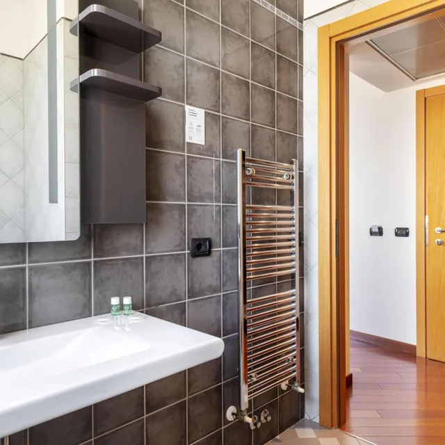 غرفة بسرير مزدوج، B&B Hotel Sassuolo 5/6