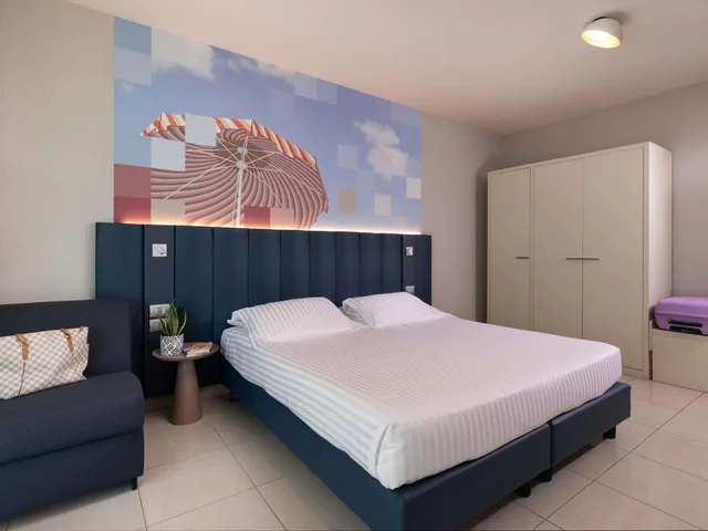 Superior, Twin Beds, Lateral Side Sea View, Terrace، MERCURE RIMINI ARTIS 5/10