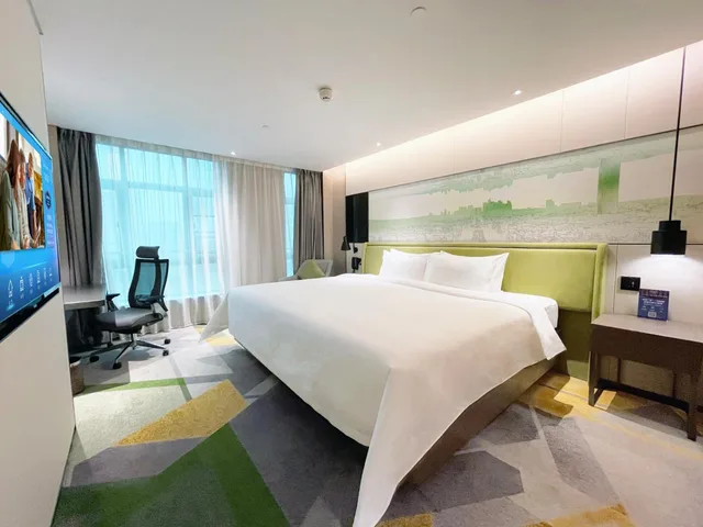 غرفة ديلوكس بسرير كينج وسرير كوين، Hampton by Hilton Guangzhou Tianhe Sports Center 7/10