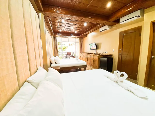 غرفة رباعية بإطلالة على البحر، Kaiyana Boracay Beach Resort 6/10