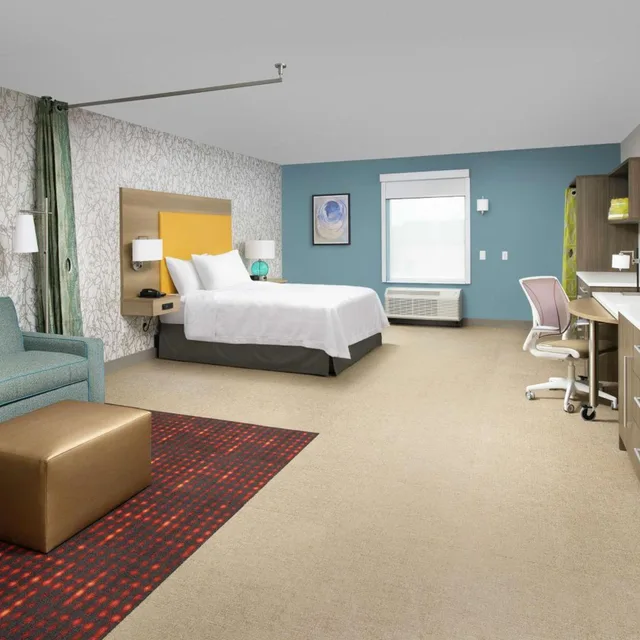 استوديو بسرير كوين مع أريكة لذوي الإعاقة، Home2 Suites by Hilton Longmont 1/5