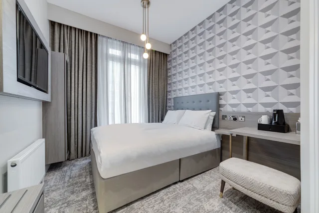 غرفة تنفيذية بسرير مزدوج، Victor Hotel London Victoria 4/5
