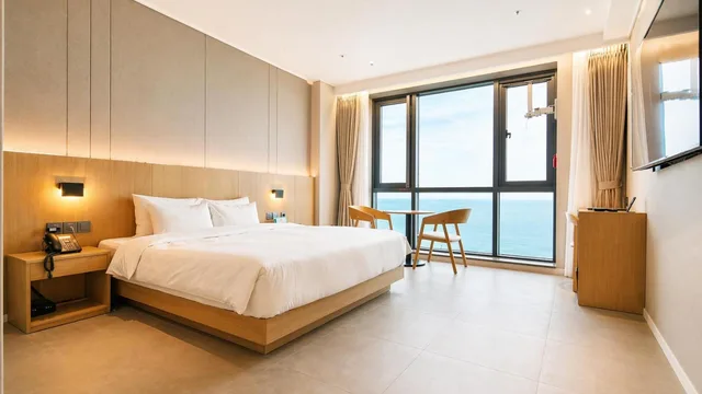 غرفة ديلوكس بسرير مزدوج بإطلالة على البحر، Hotel Laon 6/10