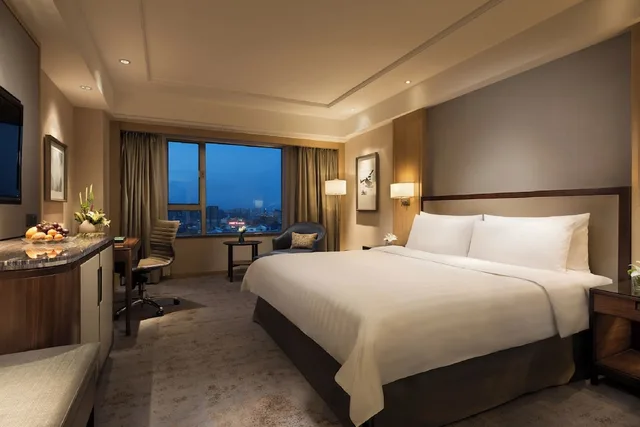 Horizon, Club, King Bed، Shangri-La Changchun 1/5