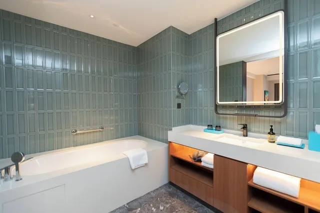 Habitat, Suite, Queen Bed، Artyzen Habitat Qiantan Shanghai 3/3
