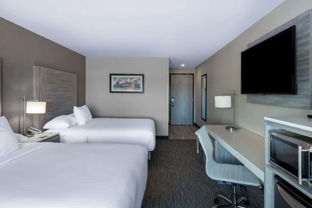غرفة ديلوكس بسريرين كوين، Wingate by Wyndham Kanata West Ottawa 3/10