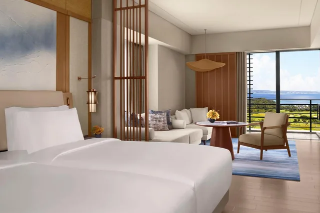 غرفة بريميير ديلوكس، The Ritz Carlton Okinawa 2/4